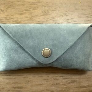 Portland Leather Premium Storm Sunglass Case